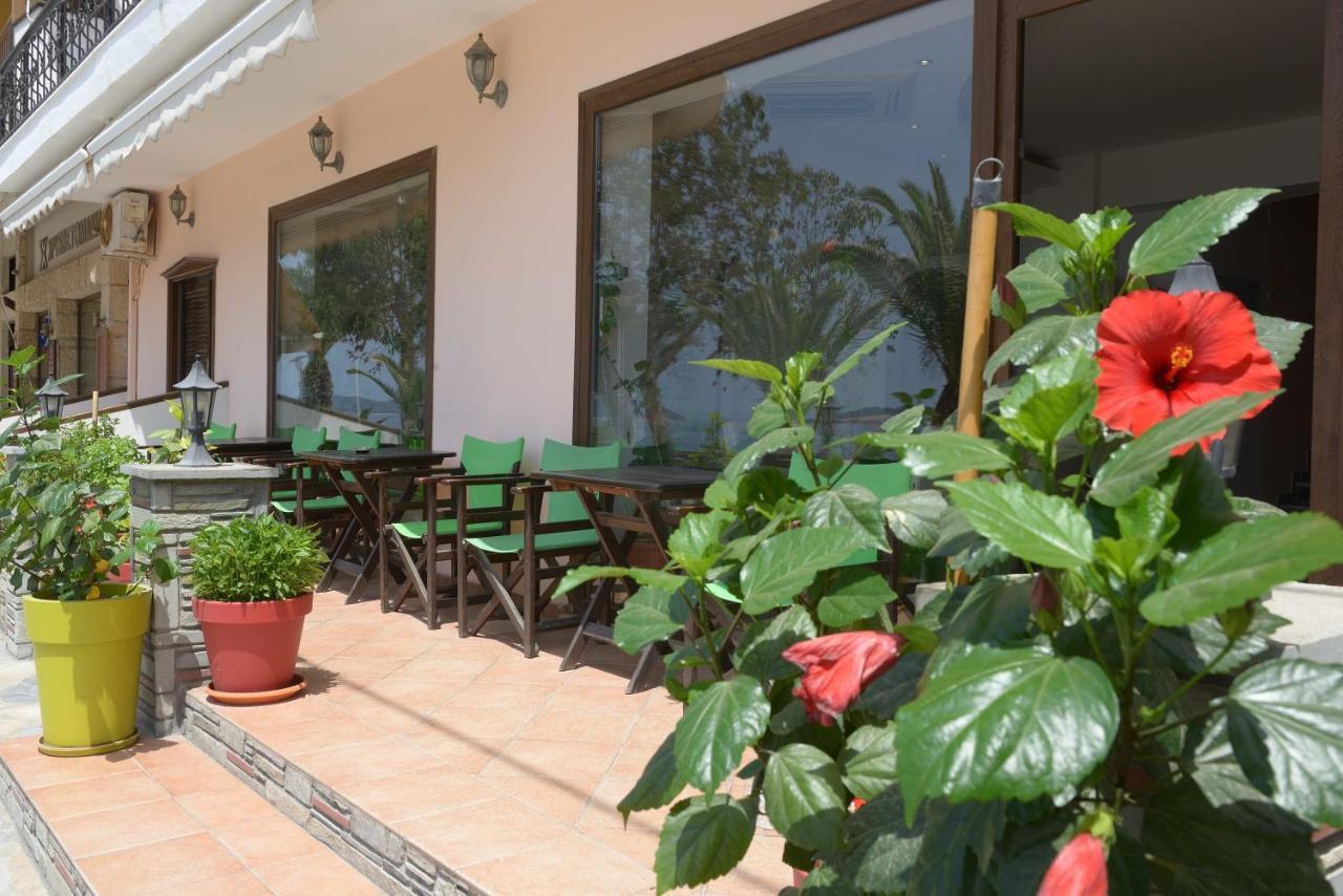 Hotel Akrogiali Ouranoupoli Extérieur photo