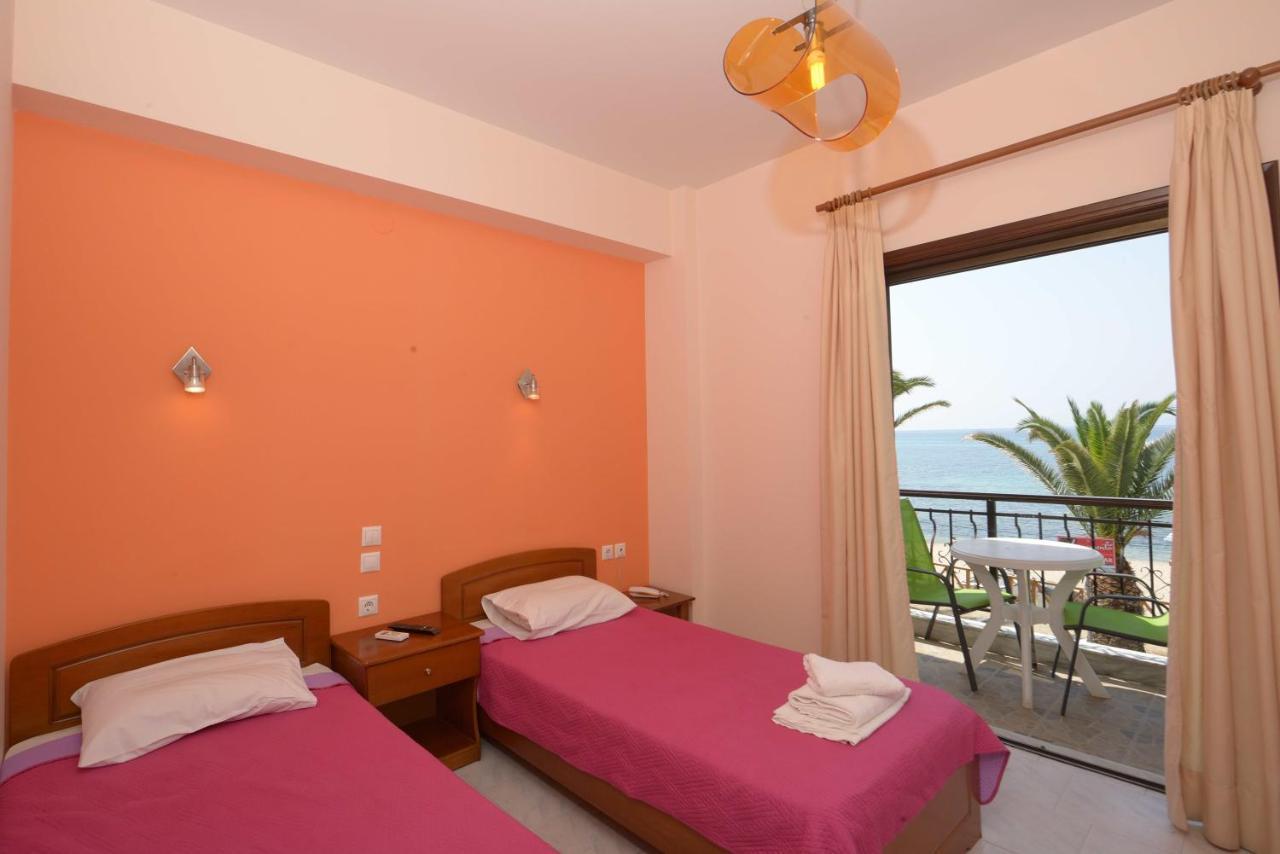 Hotel Akrogiali Ouranoupoli Extérieur photo