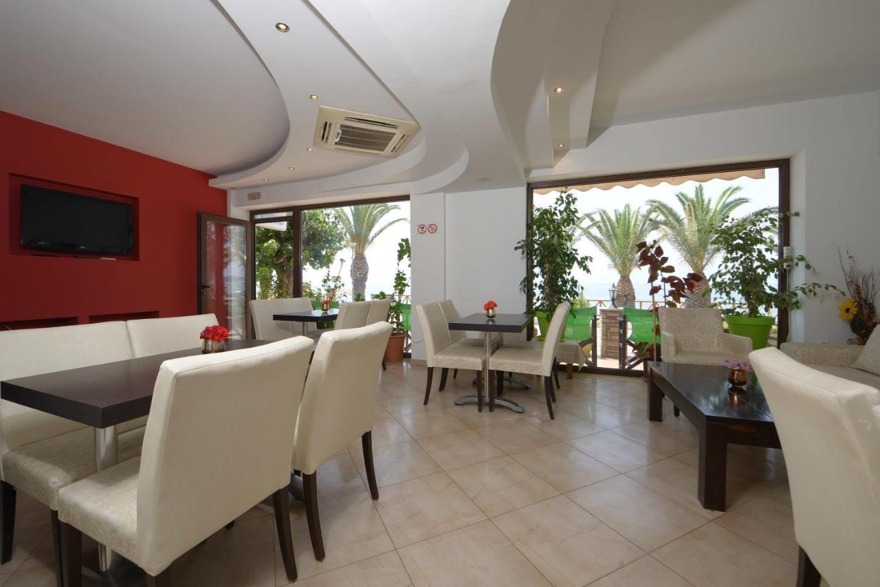 Hotel Akrogiali Ouranoupoli Extérieur photo